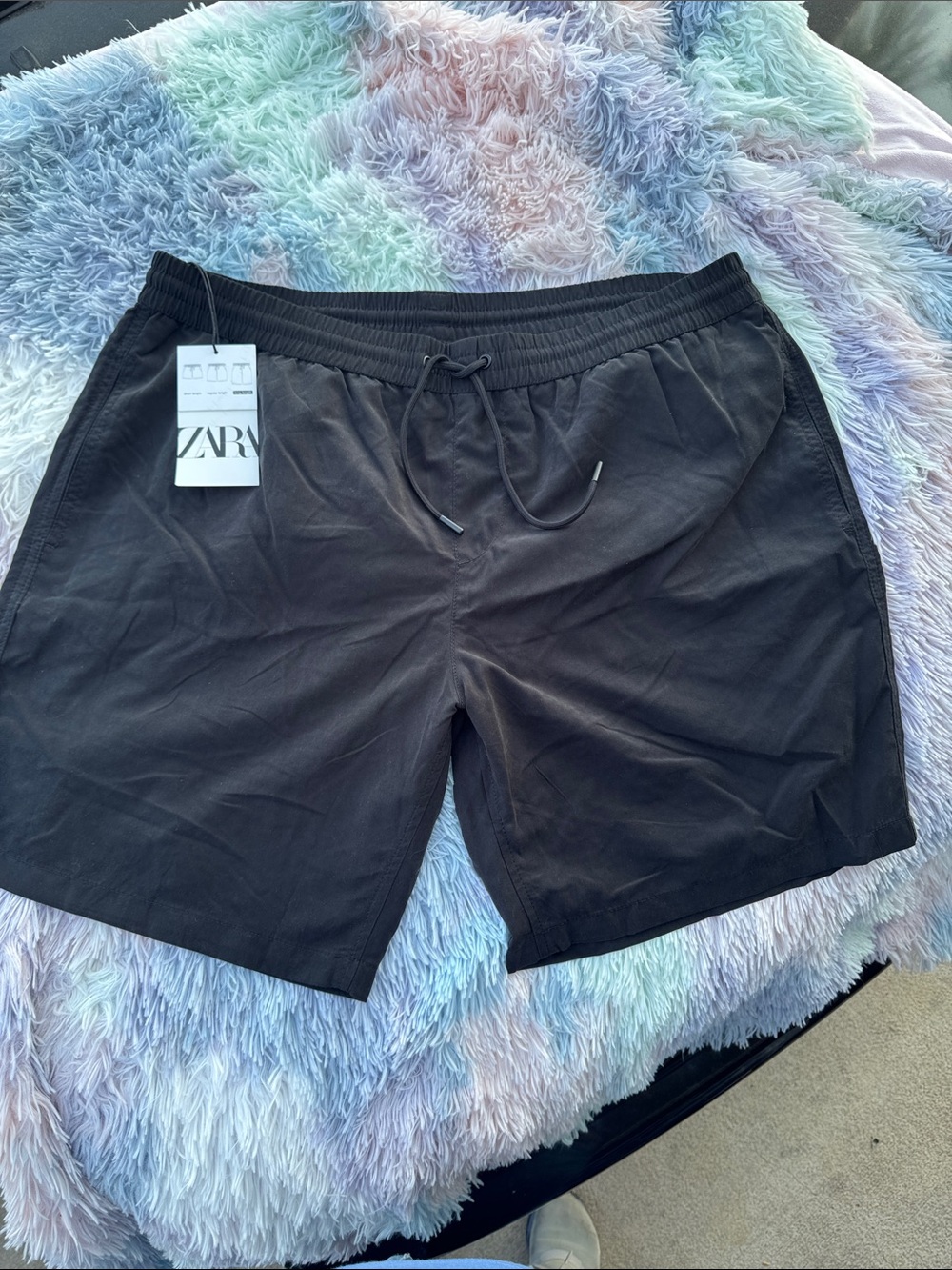ZARA Black Elastic-Waist Drawstring Shorts